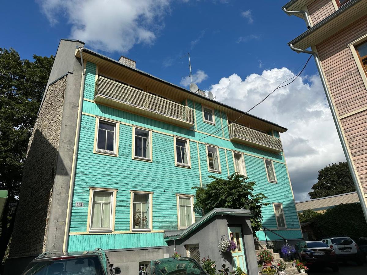 Center Of City Apartments, Bus Station 1Min, Airport 5 Min Reval Esterno foto